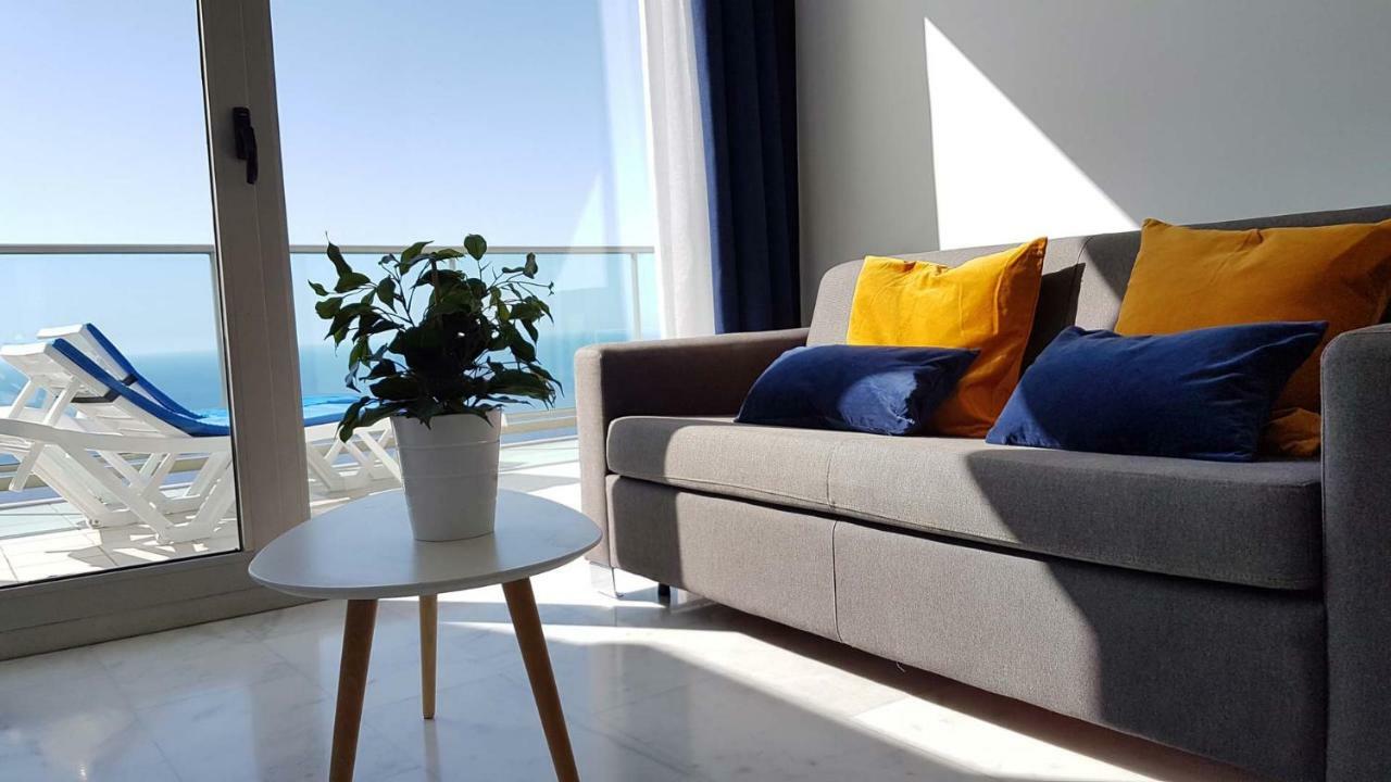 Deluxe Penthouse On The 42Nd Floor With Amazing Sea Views Apartment Benidorm Luaran gambar
